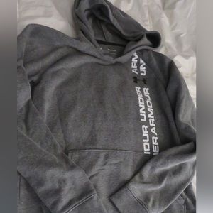 Boy’s Under Armor Gray Fleece Hoodie Youth Size Extra Large YXL